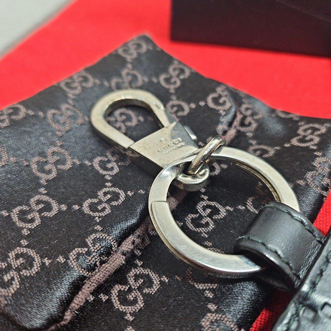 美品 GUCCI キーリング キーホルダー ドリアン GGシマ シルバー金具