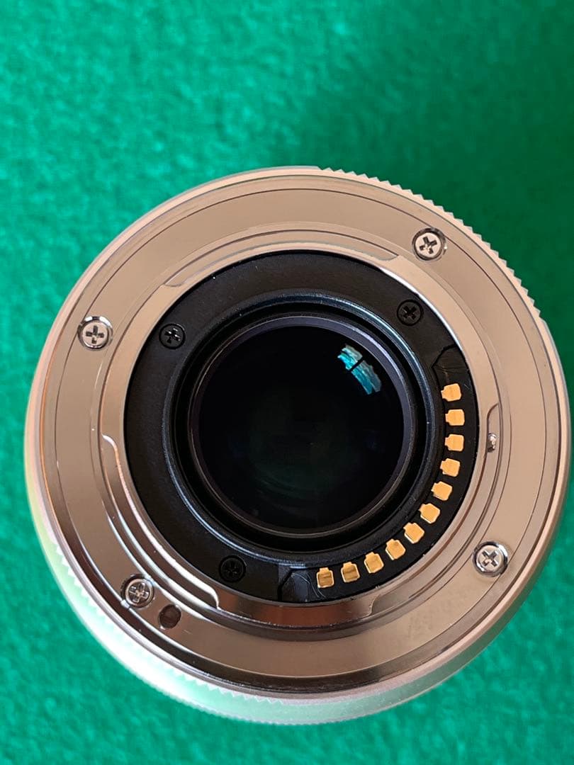 OLYMPUS 75mm f1.8単焦点レンズ