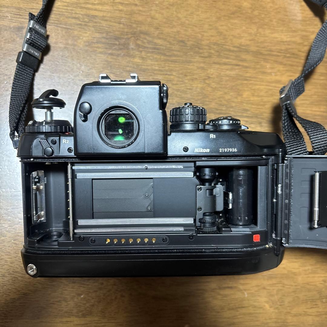 NIKON F4 フィルムカメラ