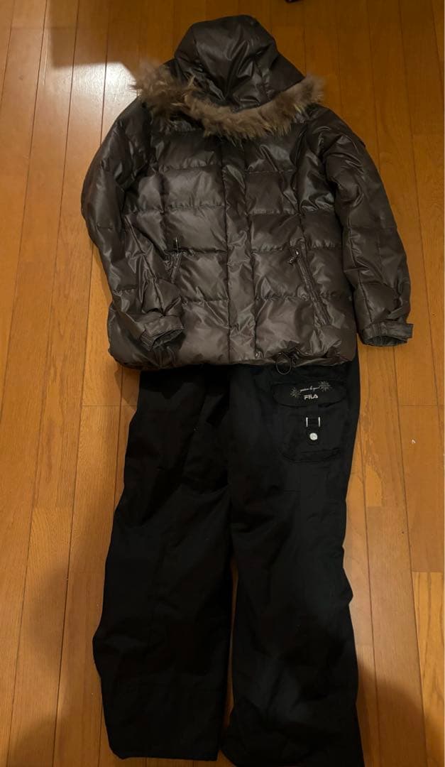 新品未使用 FILA 取り外し可能ファーフード付きスノーボードウェア２点セット