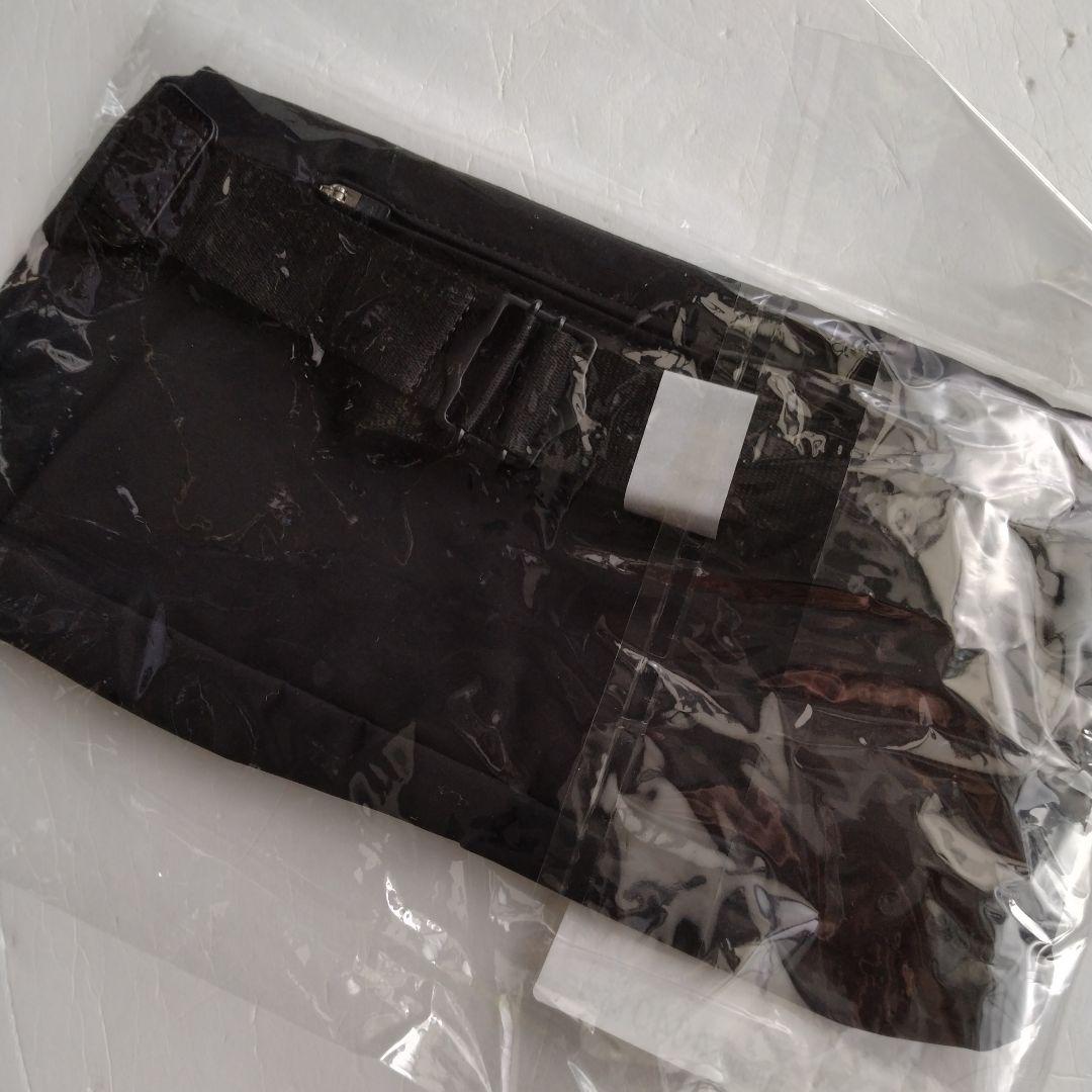 イアパピヨネ【c/est（シーエ）】ツイストボディバッグ/ウエストポーチ