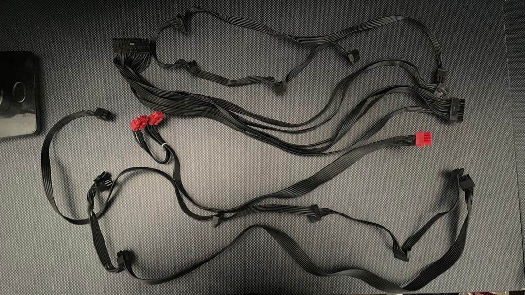 Thermaltake TOUGHPOWER GRAND RGB 850W 電源