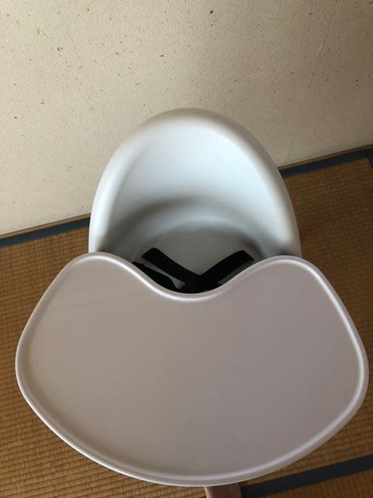 ベビービョルン　ハイチェア　ハーネス