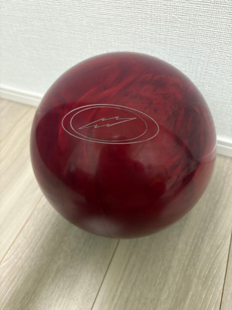 『美品』 STORM シャドウロックレッド　15P ボウリングボール