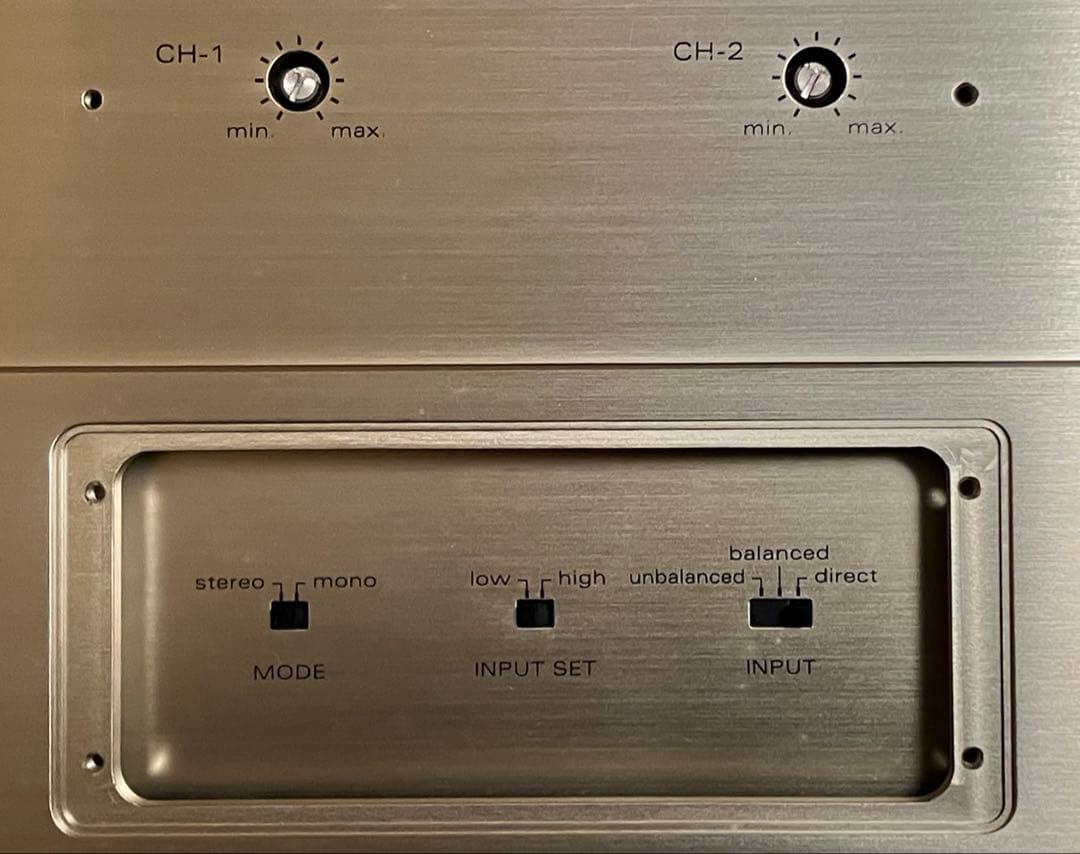 LUXMAN CM-2050 ラックスマン カーオーディオパワーアンプ①