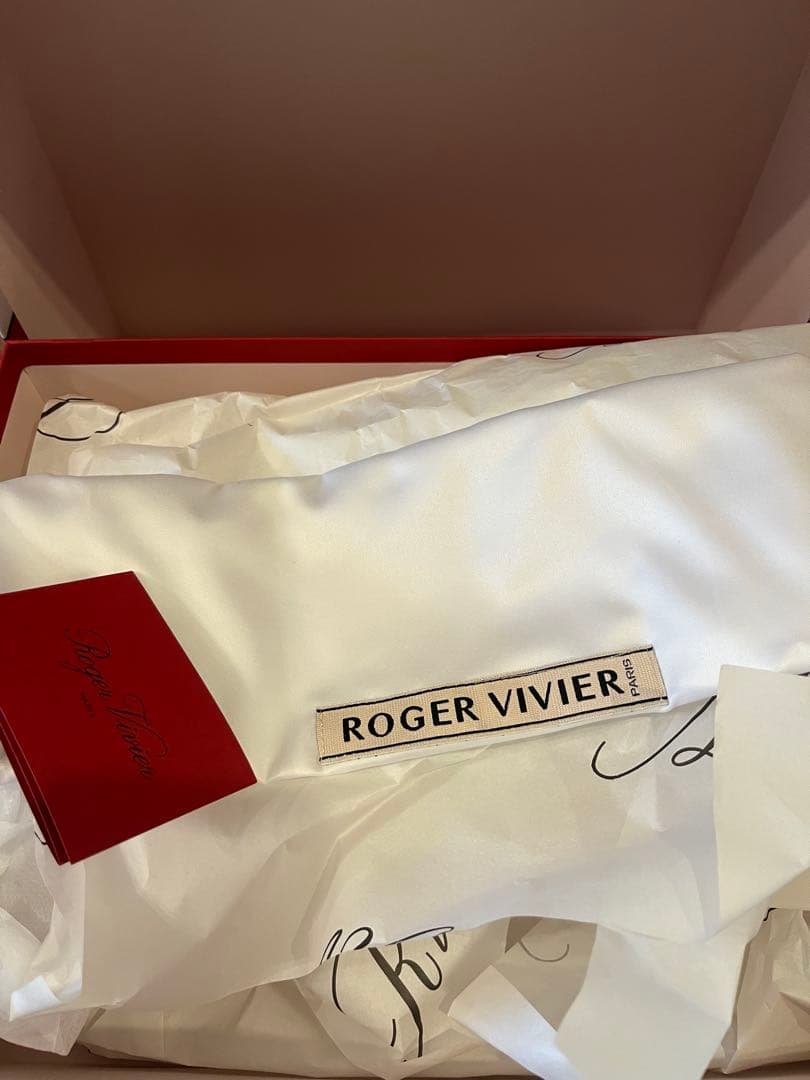 ロジェヴィヴィエ ローファー ワラ ヴィヴ ストラス バックル