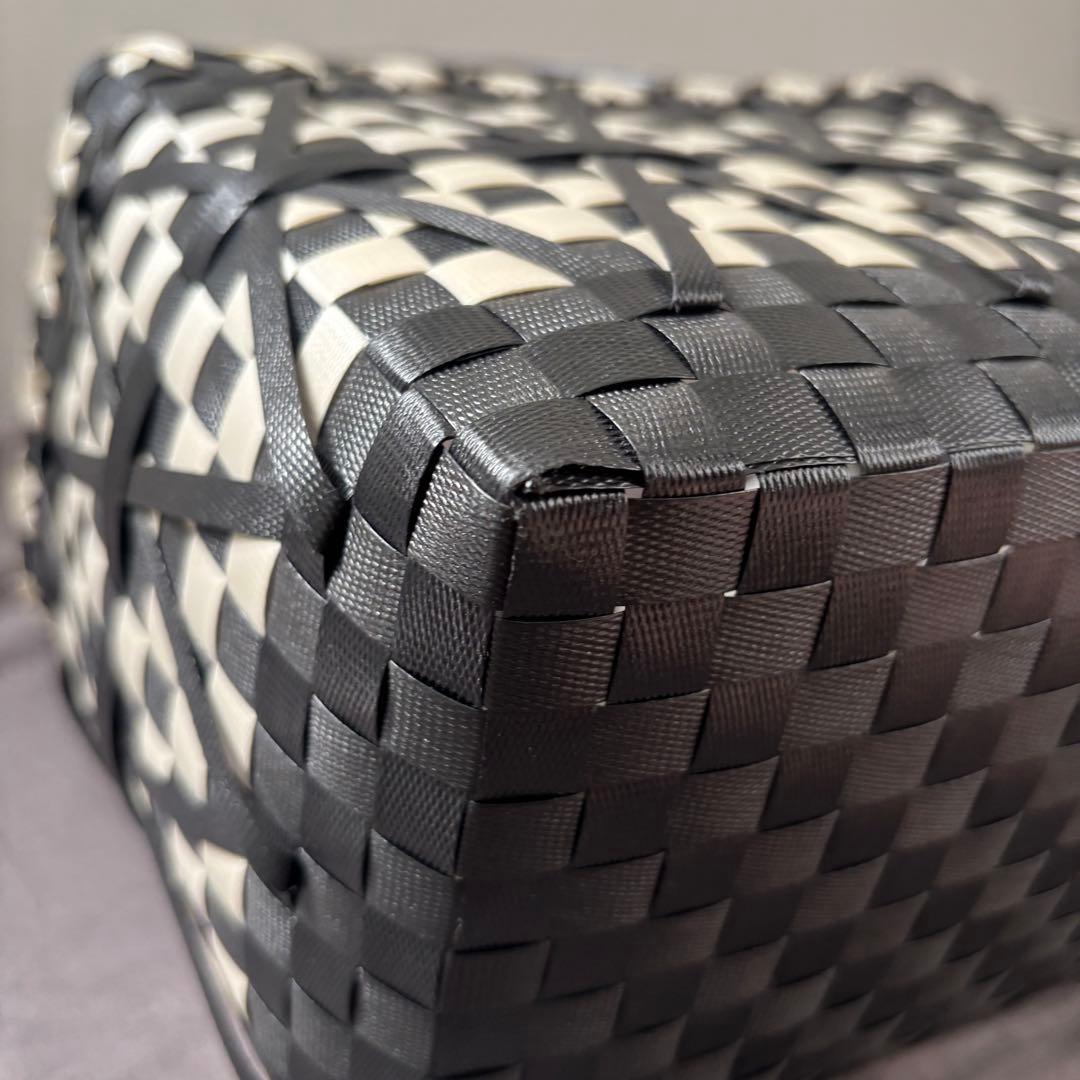 MARNI ブラック✖︎アイボリー 編み込み バスケットバッグ