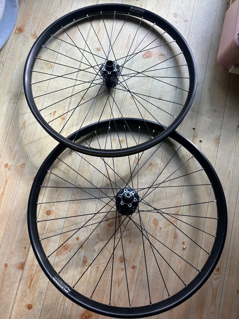 ダートジャンプ　26インチ　ホイール　ほぼ新品