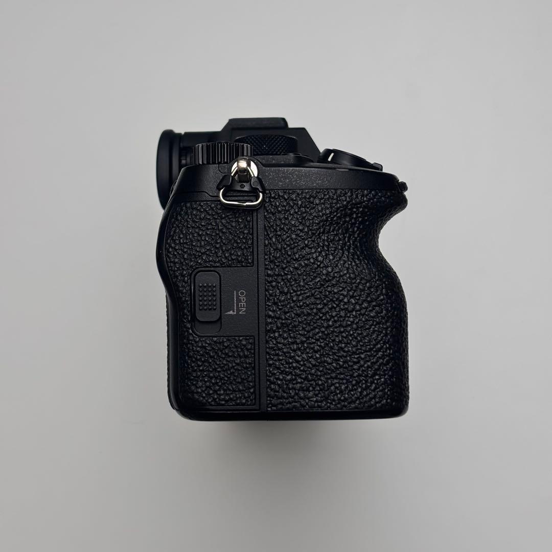 Nami  α7iv 中古品