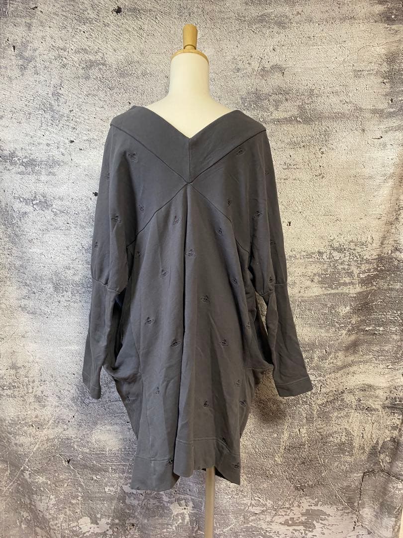 ヴィヴィアンウエストウッドレッドレーベル　刺繍スウェットワンピース