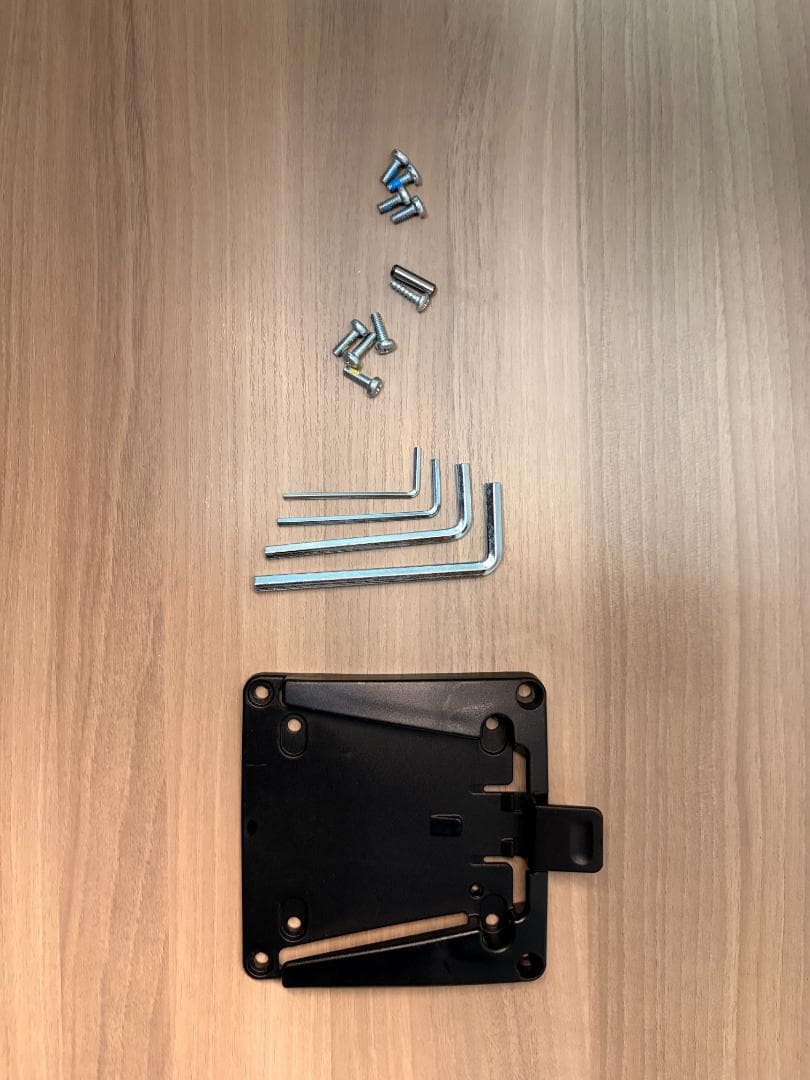 ハーマンミラー Flo X モニターアーム