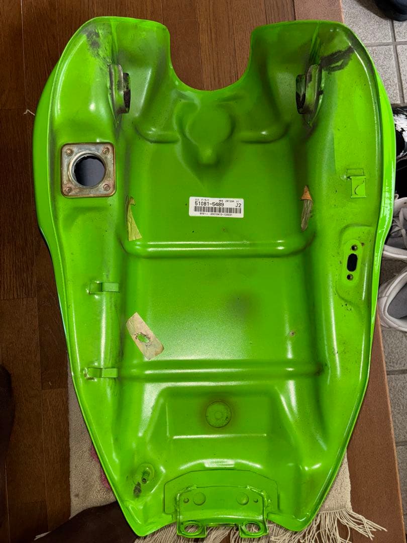 カワサキ　ZRX 1100タンク