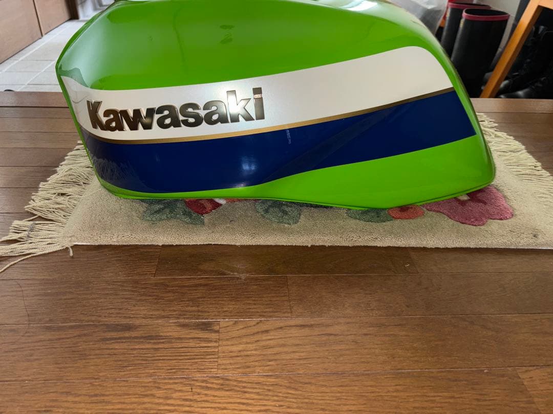 カワサキ　ZRX 1100タンク