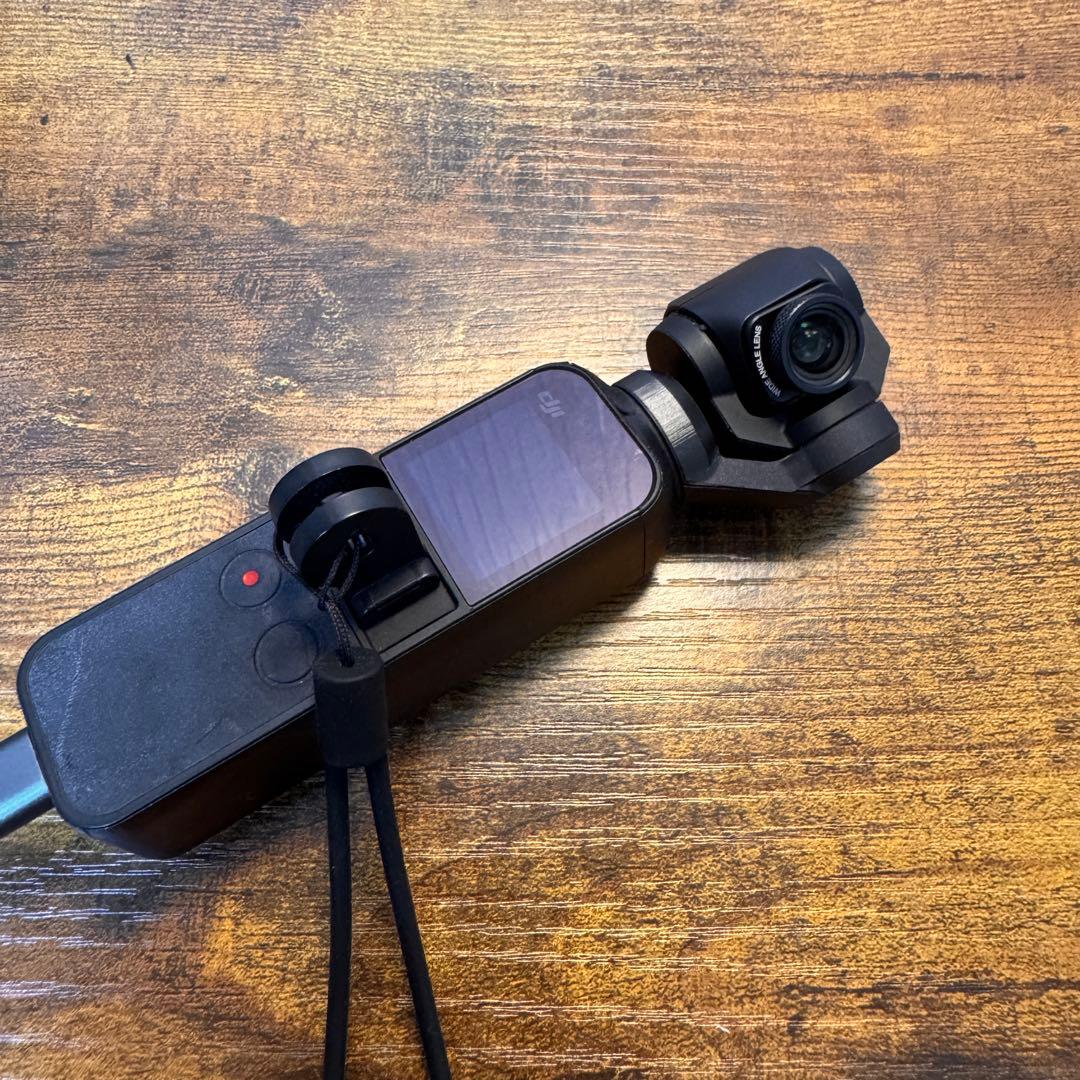 DJI OSMO Pocket 本体、ケース、Ulanziの広角フィルター