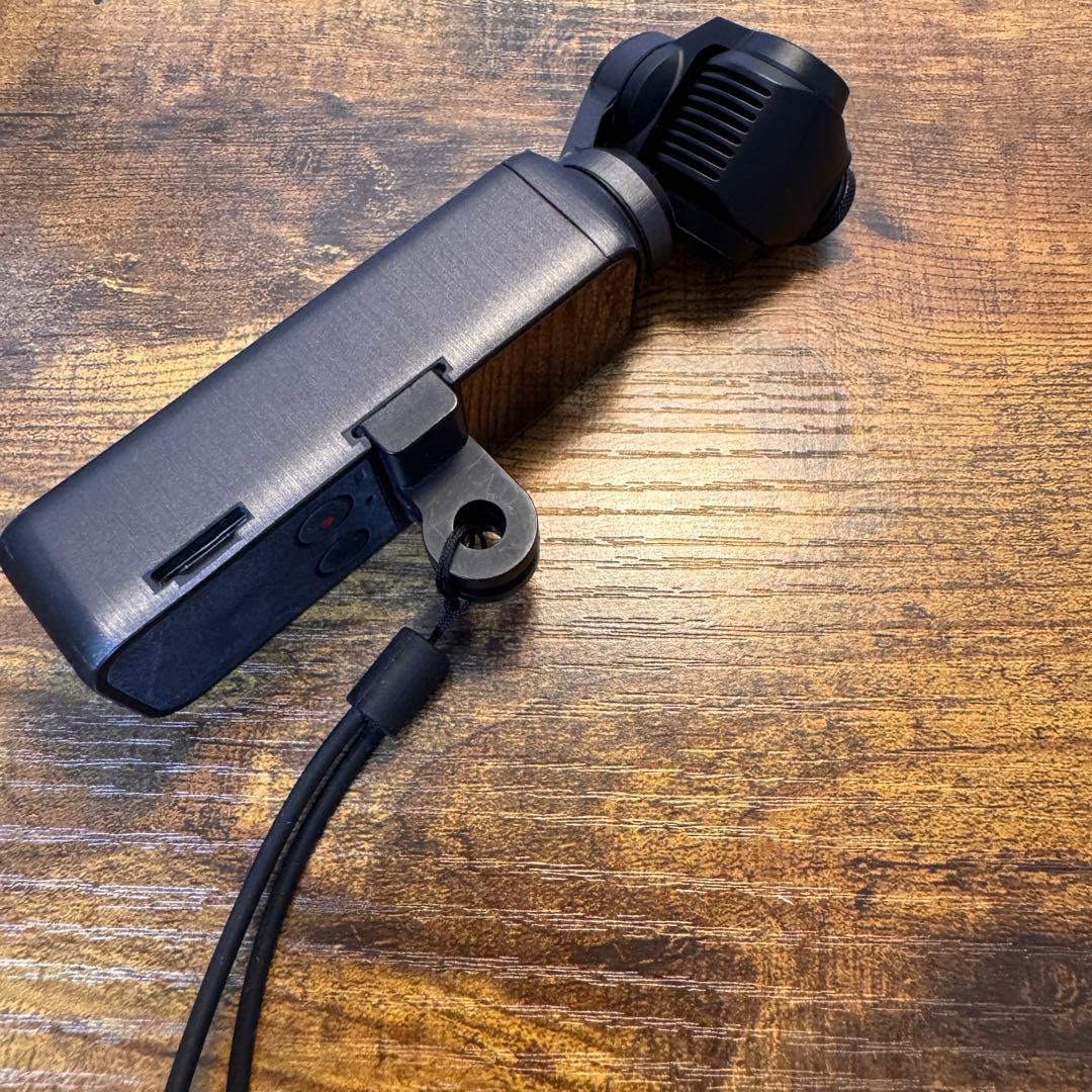 DJI OSMO Pocket 本体、ケース、Ulanziの広角フィルター