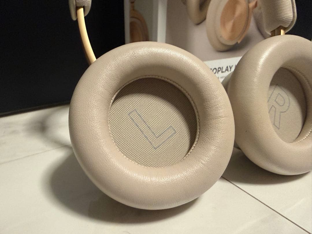 ヘッドホン BANG&OLUFSEN BEOPLAY HX Gold Tone