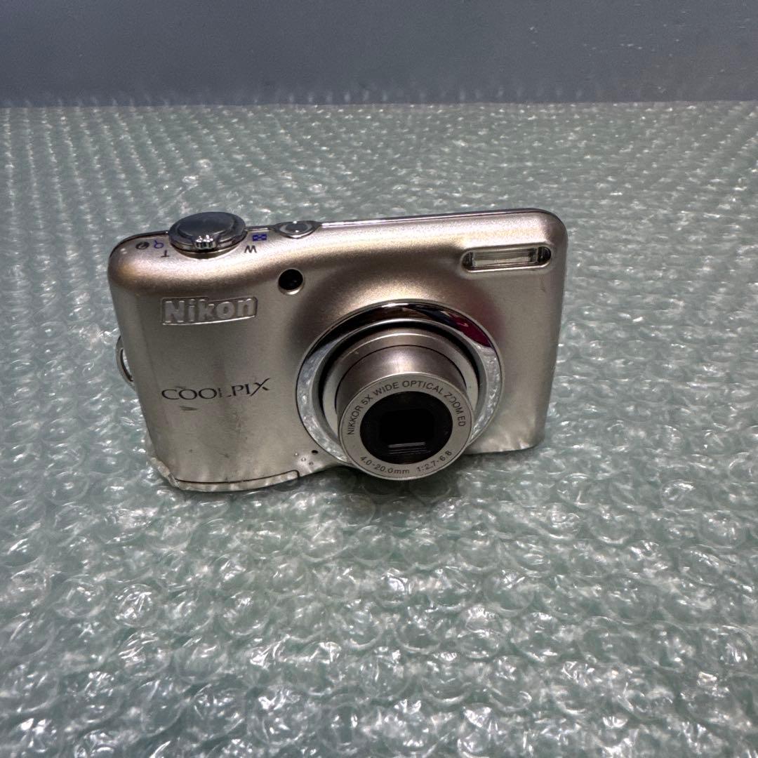 Nikon COOLPIX S3600 デジカメ
