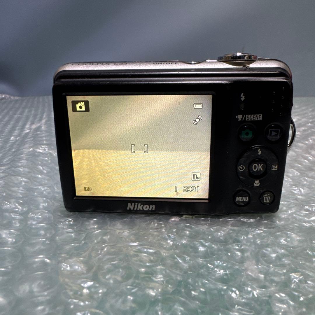 Nikon COOLPIX S3600 デジカメ