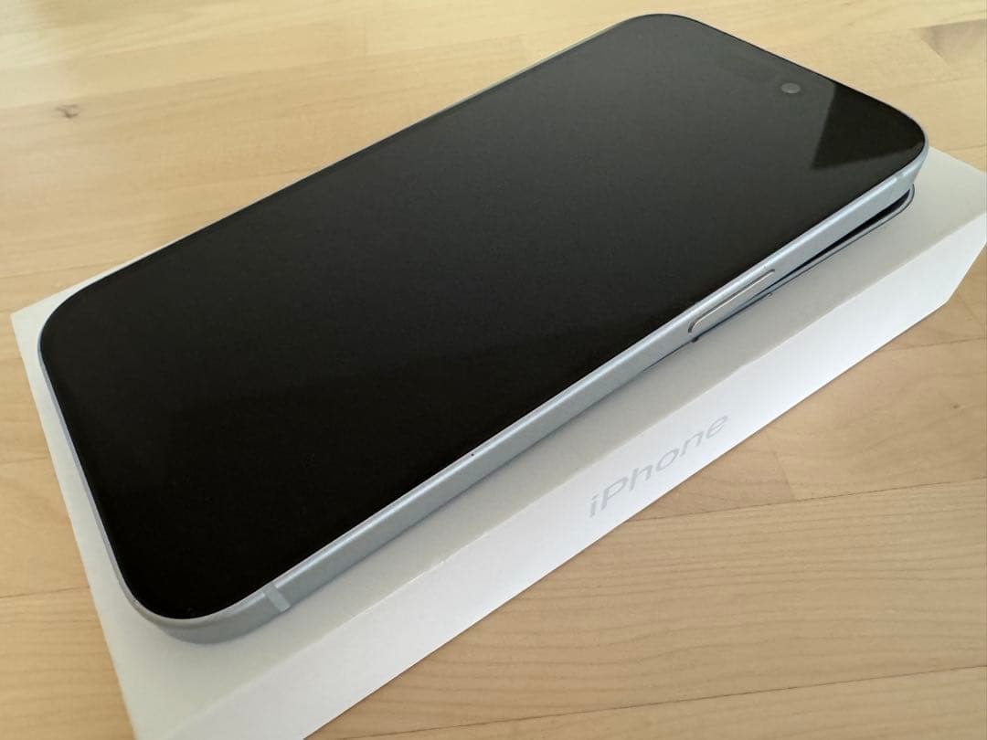 最終値下げ【美品】iPhone 15 256GB ブルー SIMフリー