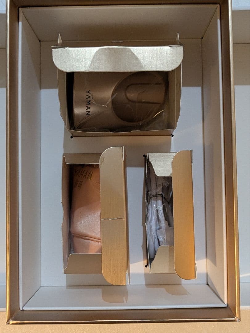 極美品　ヤーマン　フォトプラスシャイニー BeautyBox