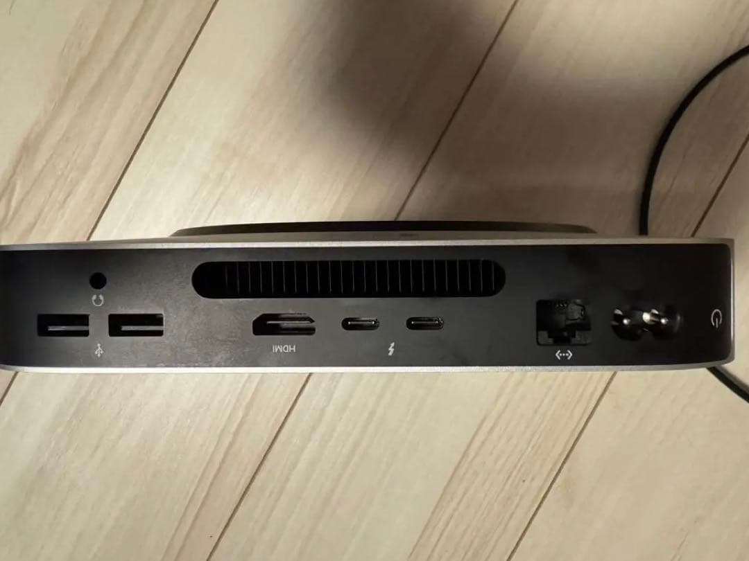 2023年　M2 Apple Mac mini シルバー 本体