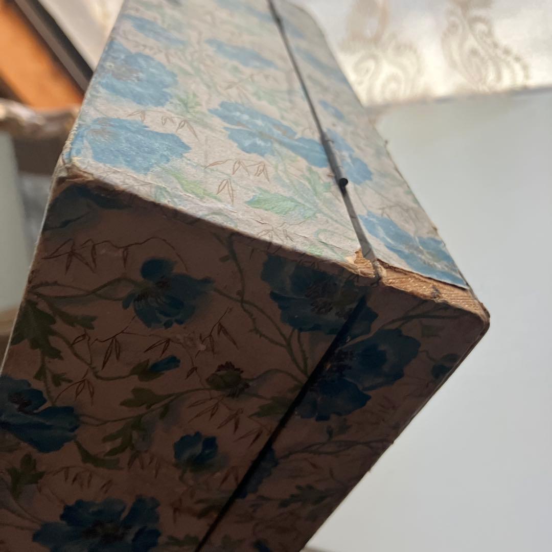 Travaux au Crochet フランスアンティークボックス　ミニョネット