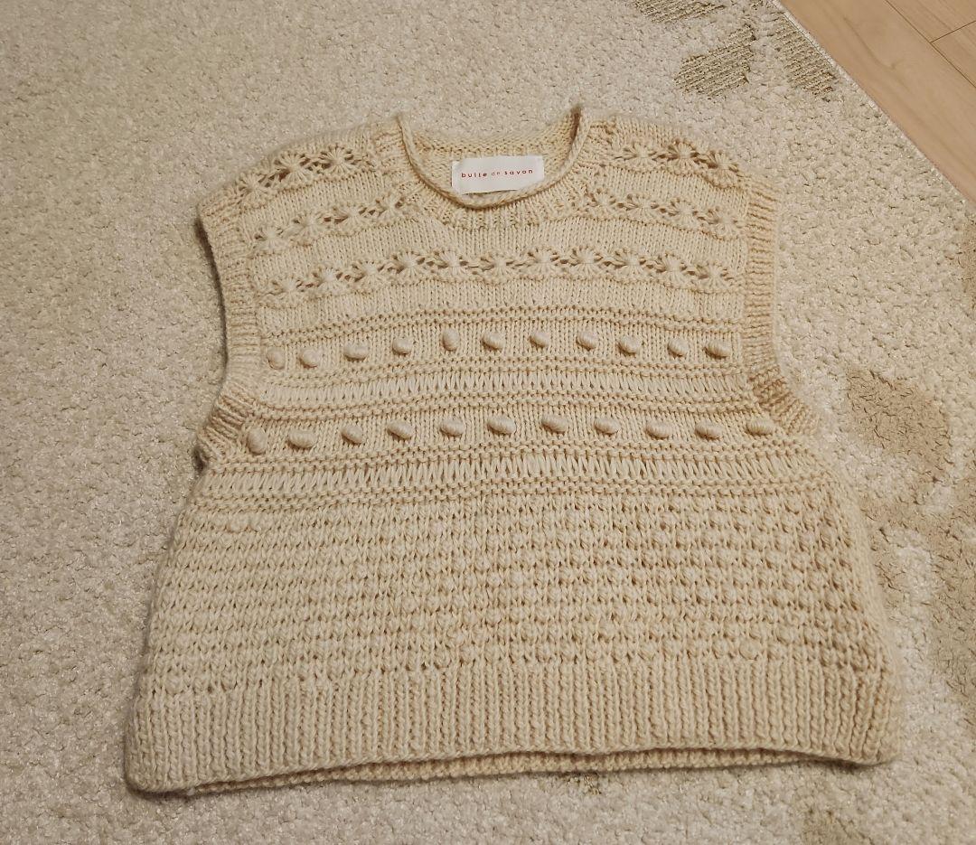 ビュルデサボン　ネパールハンドニット　おはなとぽんぽんベスト