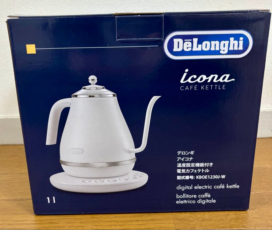 【新品未使用】DeLonghi 電気ケトル KBOE1230J-W