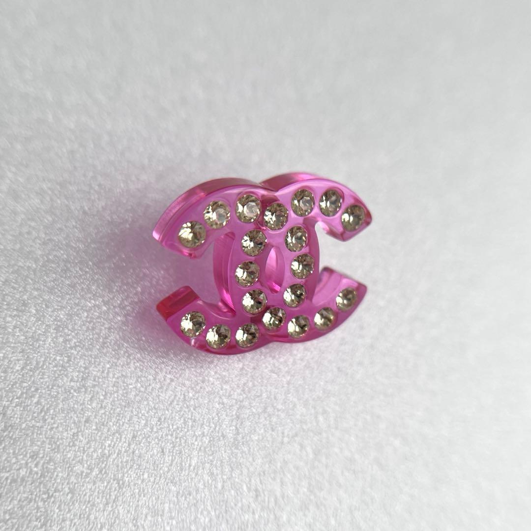 CHANEL クリア ピンク ストーン ピアス BTS テヒョン テテ 着用