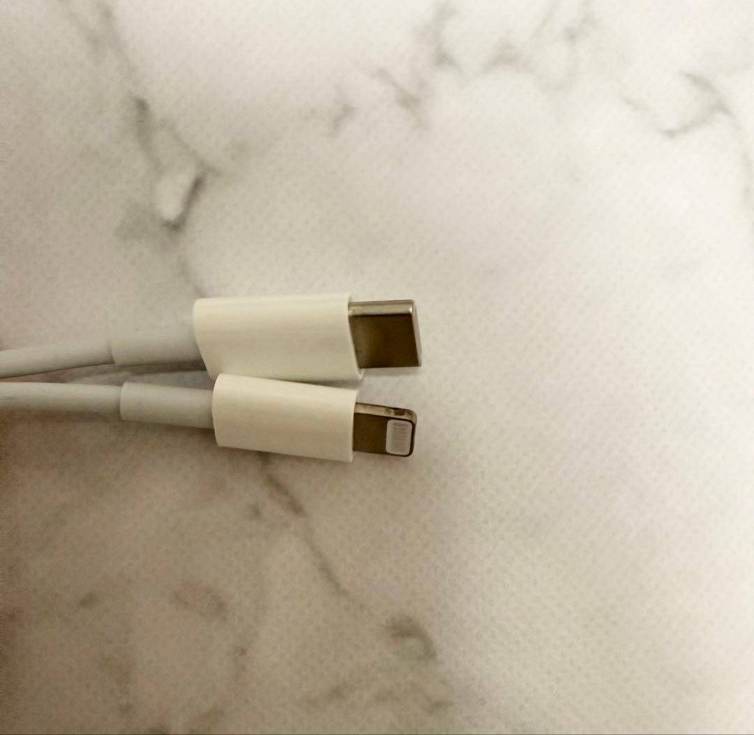 iPhone SE第3世代 64GB ミッドナイト 最大容量84％ SIMフリー