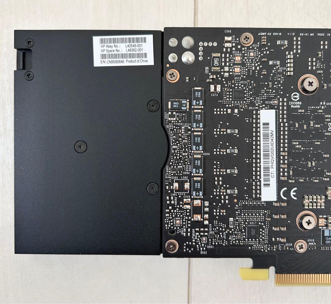 NVIDIA Quadro RTX 4000 8GB GDDR6 グラフィック