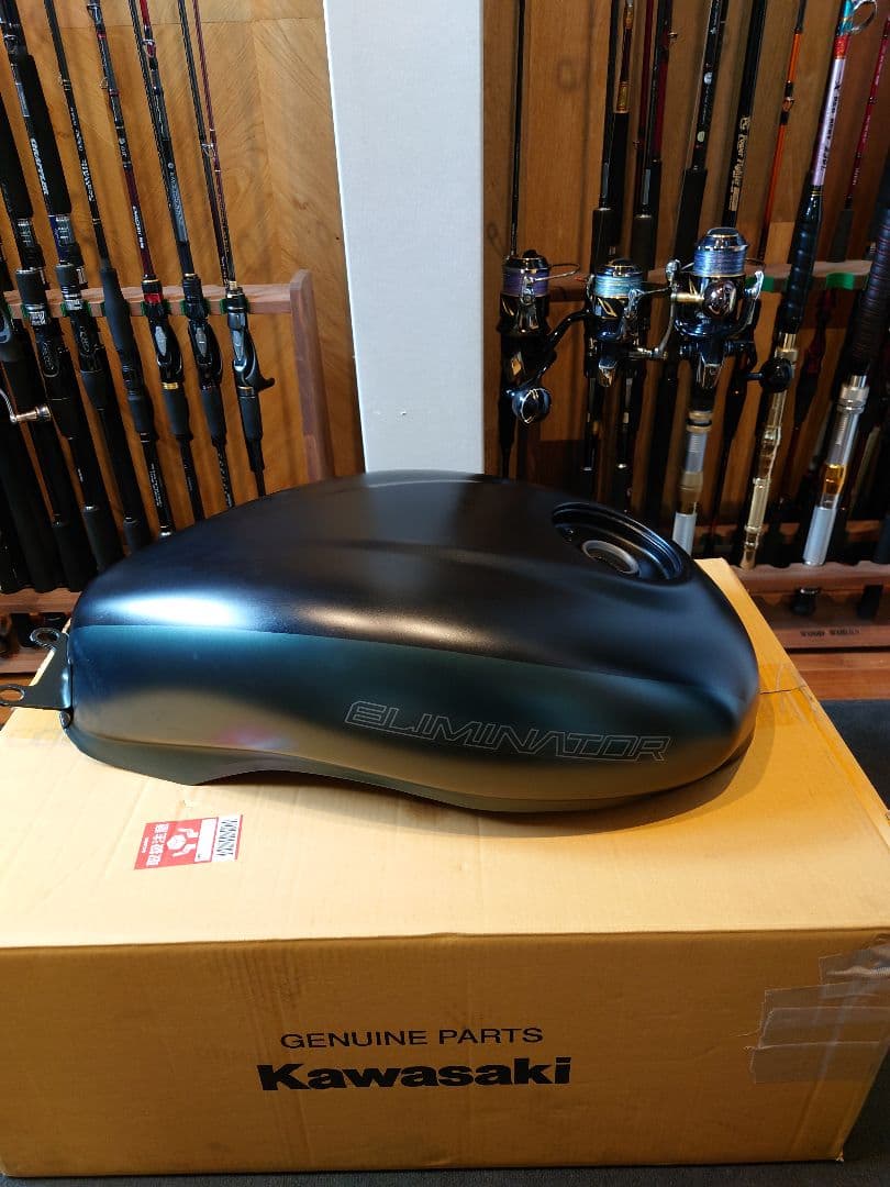 Kawasaki エリミネーター SE 400 タンク グリーン