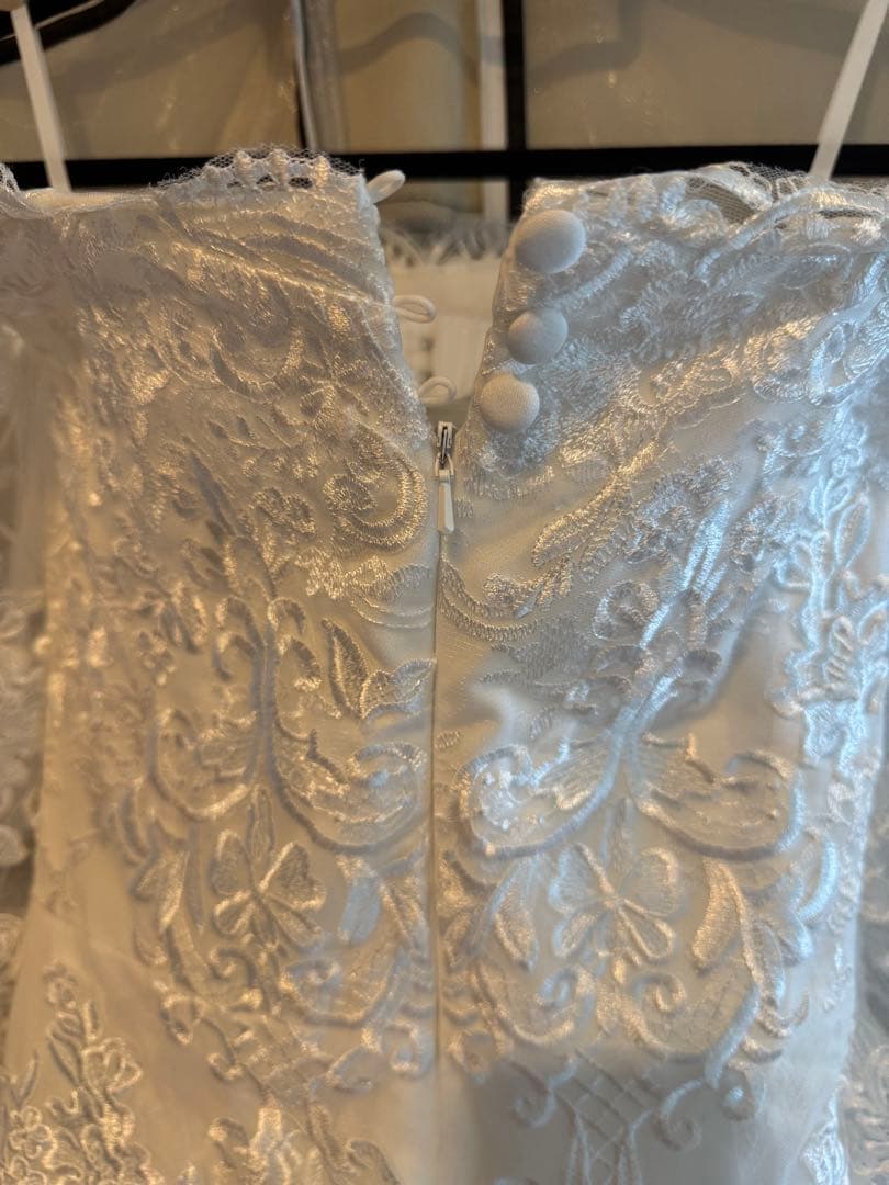 マーメイドウェディングドレス　オフショルダー長袖　ベール