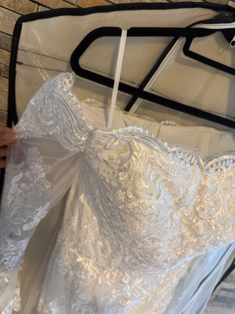 マーメイドウェディングドレス　オフショルダー長袖　ベール