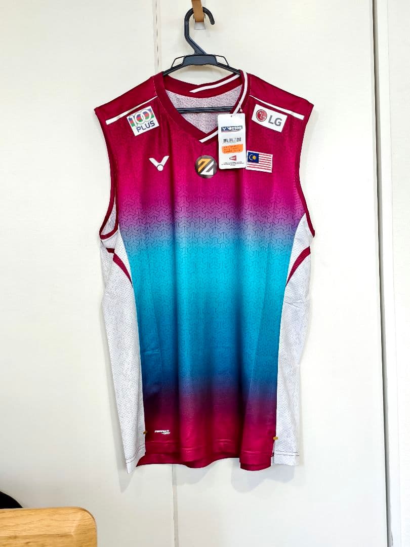 VICTOR公式限定LZJ選手モデル マレーシア代表 選手支給ウェアYONEX