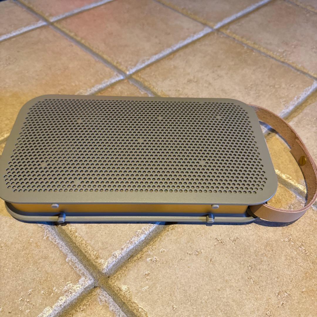 スピーカー・ウーファー B&O BeoplayA2