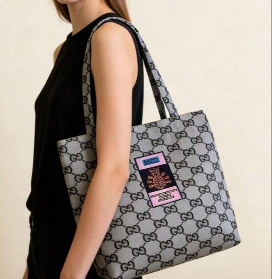 本日限定価格！3000円引き！GUCCIロゴキャンバストートバッグ ノベルティー