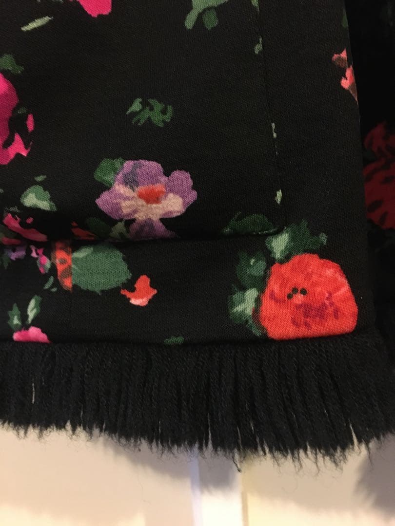 50 美品　LEONARD 花柄 テーラードジャケット　ボタンレス　38サイズ