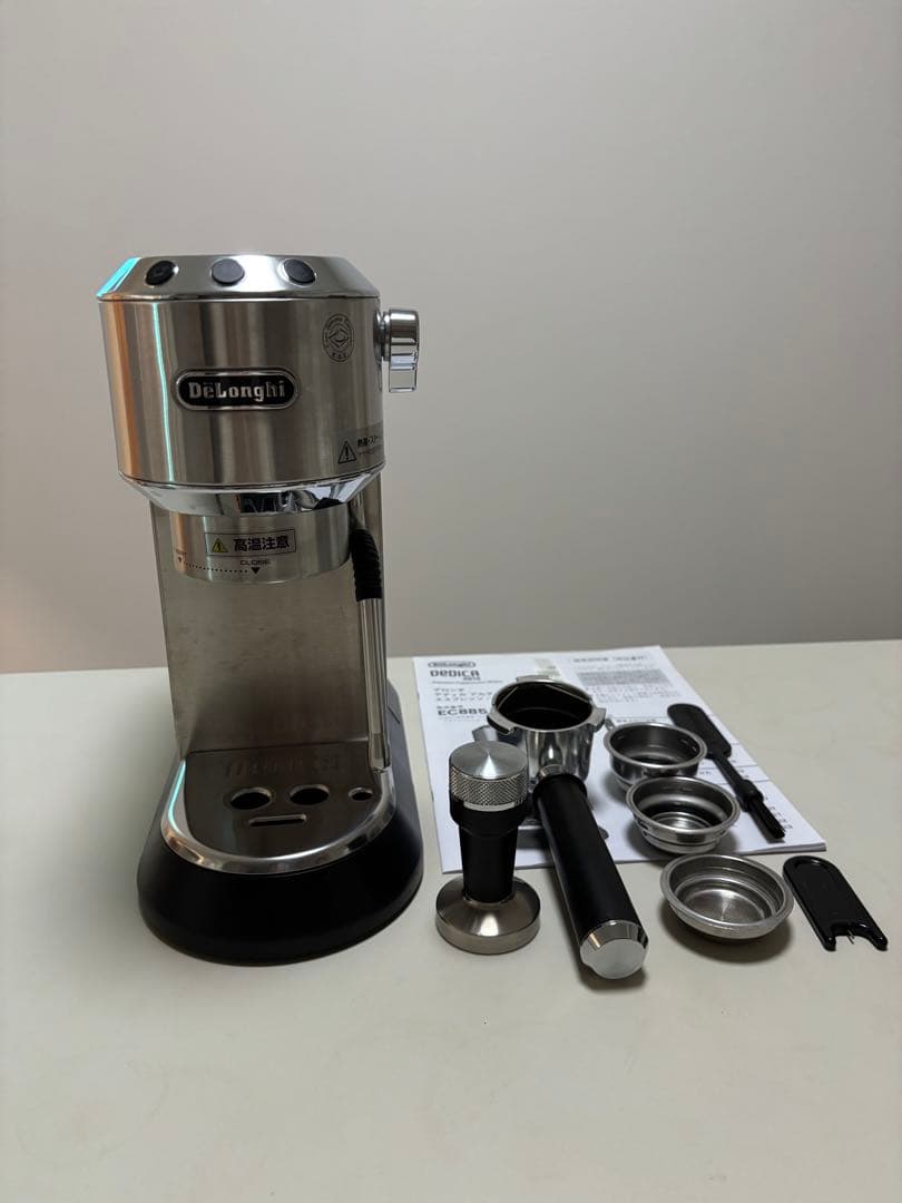 デロンギ デディカアルテ