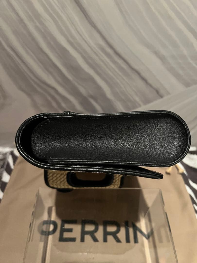 ペランパリ　クラッチバッグ　Perrin Paris 1月3日まで更にお値引き