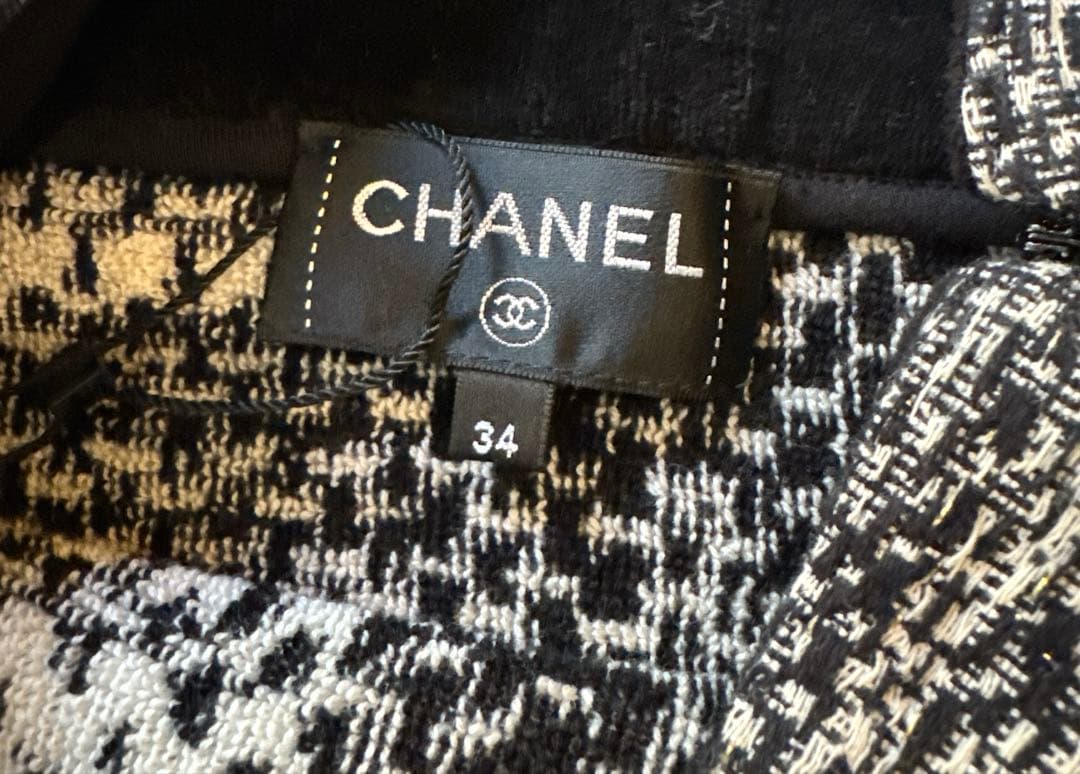 CHANEL ミニスカート