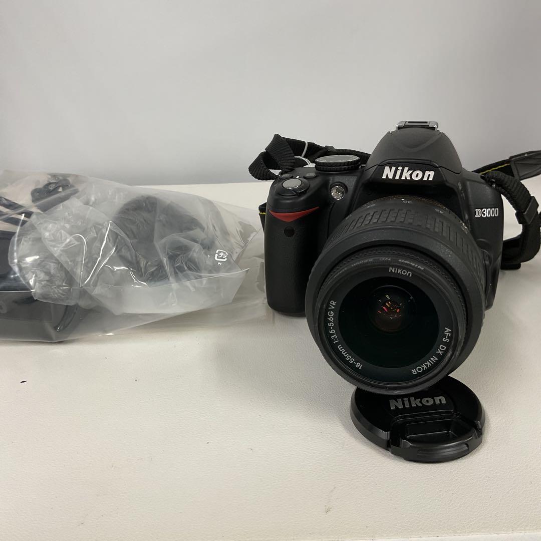 P3272 Nikon D3000 デジタル一眼レフカメラ