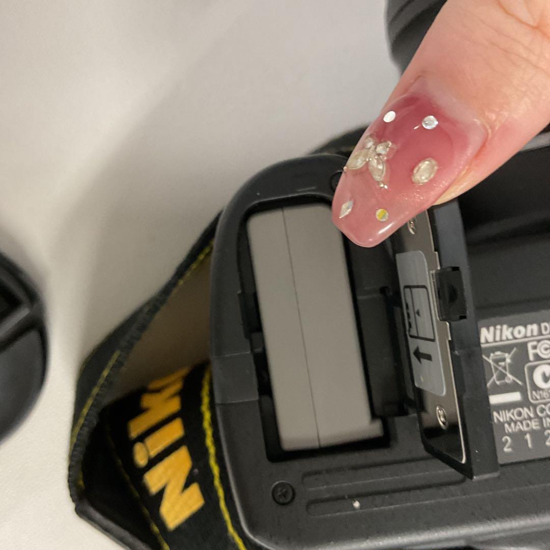 P3272 Nikon D3000 デジタル一眼レフカメラ