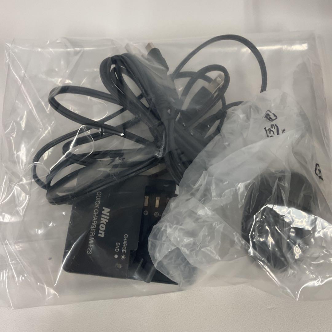 P3272 Nikon D3000 デジタル一眼レフカメラ