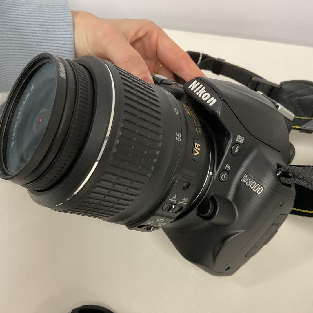 P3272 Nikon D3000 デジタル一眼レフカメラ