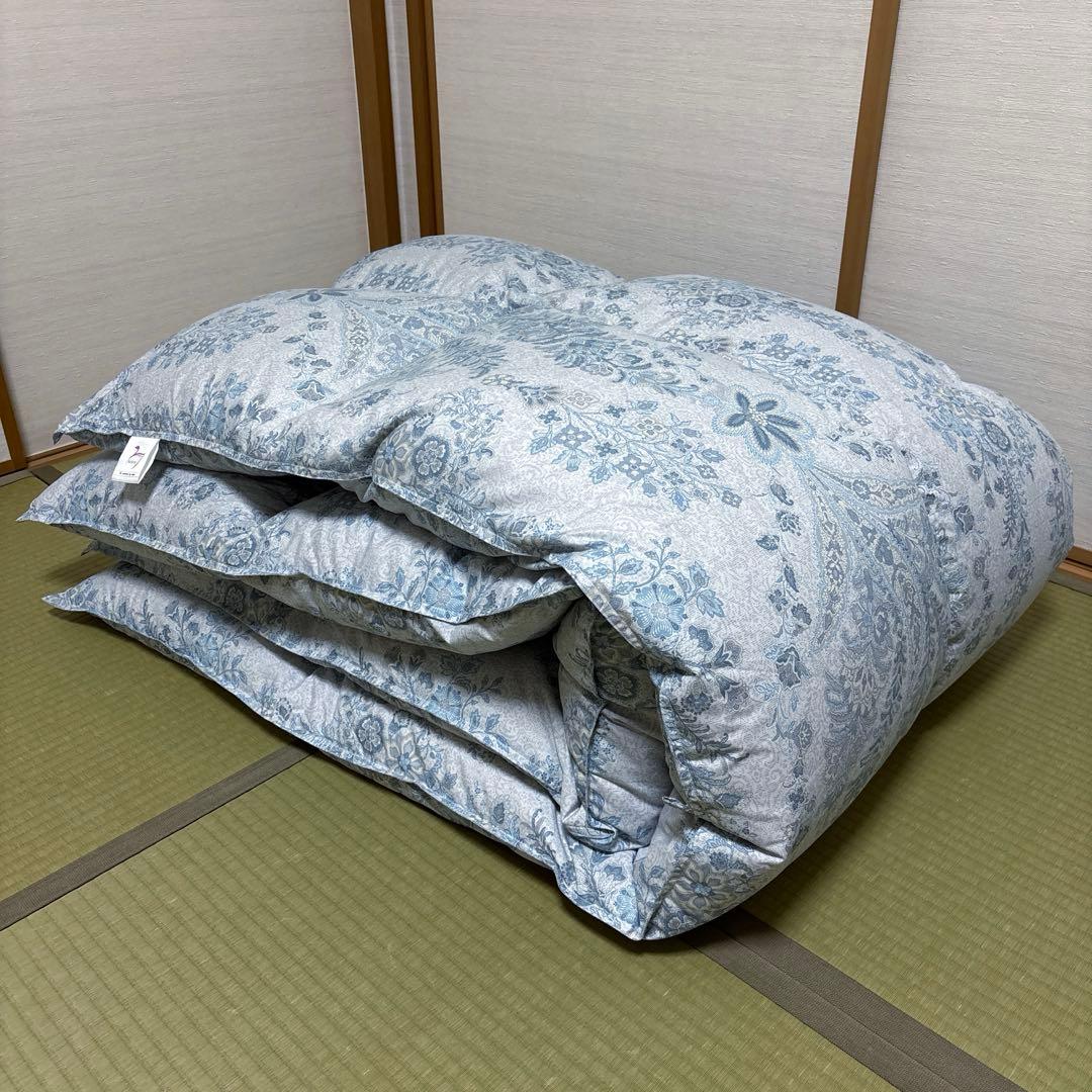 ひさ　　\"未使用\"京都西川羽毛布団リフォーム品
