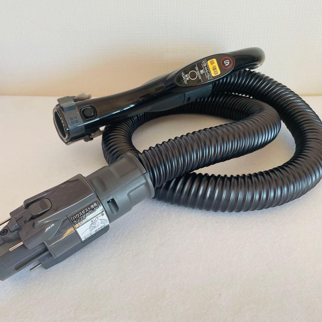 【美品】Panasonic サイクロン掃除機 MC-SR35G 小型軽量静音設計