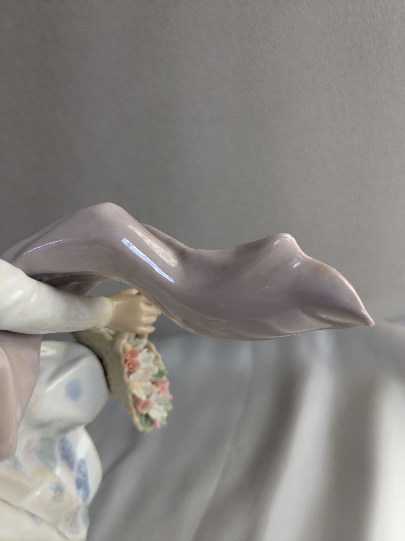 スペイン製 LLADRO リヤドロ 5898 春の輝き 置物