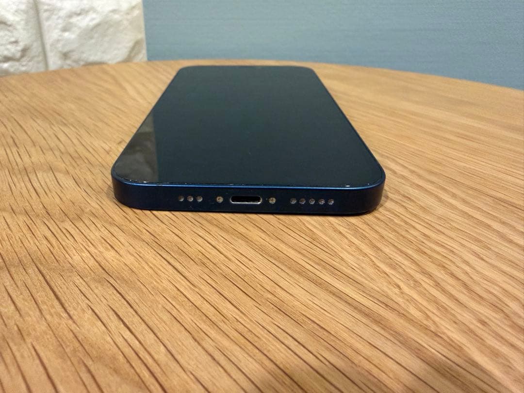 iPhone 12 ネイビー 64GB Lightning不調 ios17