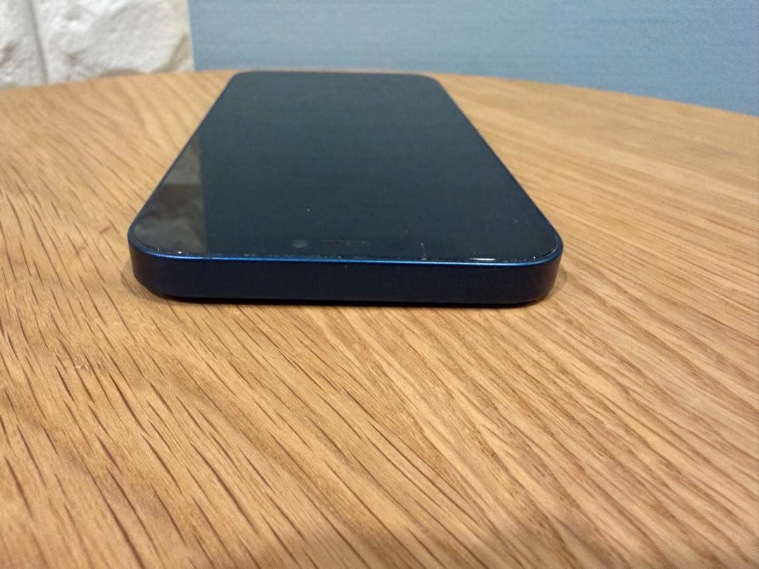 iPhone 12 ネイビー 64GB Lightning不調 ios17